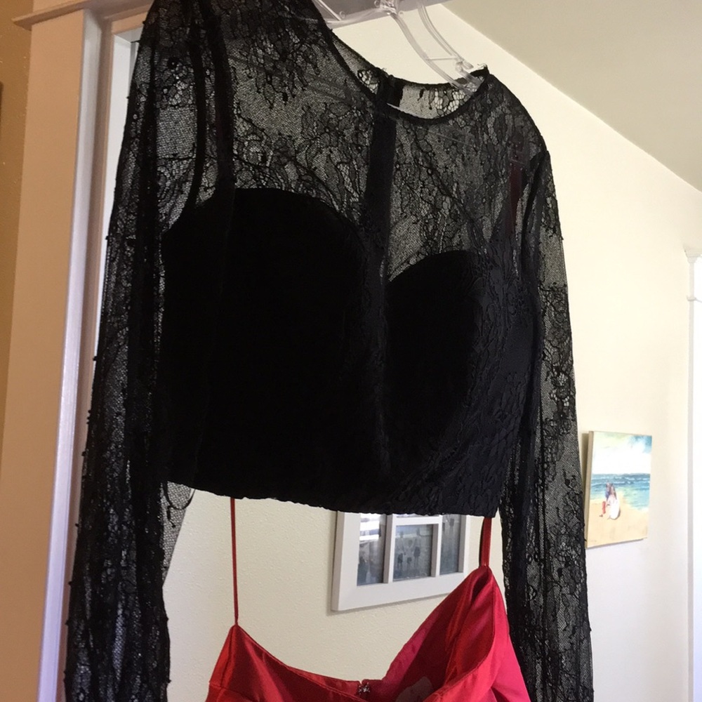 Prom dress - Picture 3 of 3